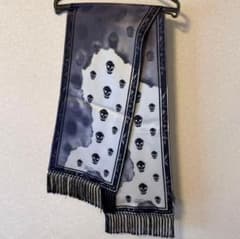 ALEXANDER MCQUEEN スカル柄マフラー ストール(値下げ交渉⭕️)のサムネイル