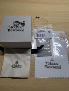 Vivienne Westwood PAULINA シングルピアス オーブ - メルカリ