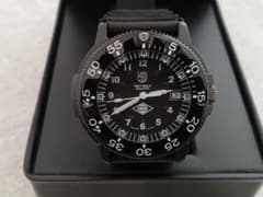 ルミノックス LUMINOX ヒステリックグラマーコラボモデル 腕時計 動作 