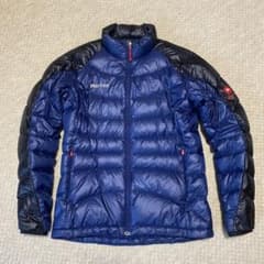 値下げ交渉可ですMarmot 900fillダウンジャケット ネイビー／ブラック 