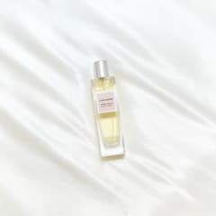 ★匿名配送★ローラメルシエ オードトワレ N アンバーバニラ 50ml ☆匿名配送☆ 未使用 ローラメルシエ オードトワレ N アンバーバニラ