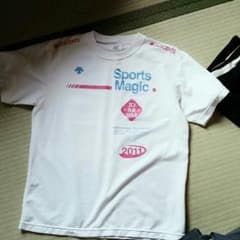 スポーツマジックのTシャツです^^かわいいデザインになっています!!のサムネイル