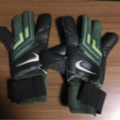 ナイキ キーパーグローブ ベイパーグリップ3 サイズ8のサムネイル