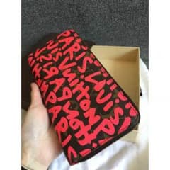 ルイヴィトン長財布のサムネイル