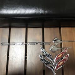 シボレー　コルベットc7  純正エンブレムのサムネイル