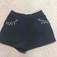 新品同様♡onewayビジュー付きパンツのサムネイル