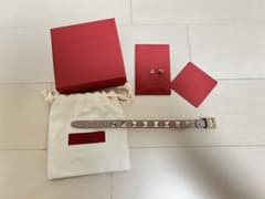 VALENTINO ロックスタッズ　ブレスレットのサムネイル