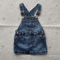 baby GAP デニム ジャンバースカート 女の子 2歳用(90cm相当)のサムネイル
