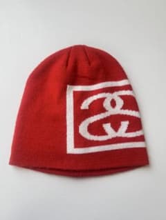 Stussy ロゴ入り ニット帽 レッド - メルカリ