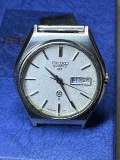 SEIKO QUARTZ QZ 0923-8060 DAY DATE レア 稼働 - メルカリ