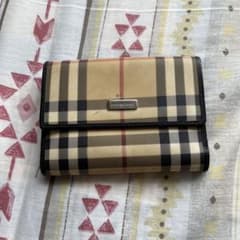 バーバリー　財布のサムネイル