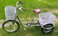 フィールフル FEELFUL 三輪 自転車　後輪タイヤ新品(引取り限定) フィールフル FEELFUL 三輪 自転車 後輪タイヤ新品(引取り限定) - メルカリ