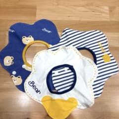 クマのイラスト付きスタイ3枚セット(防水)のサムネイル
