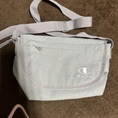 Champion ショルダーバッグ グレーのサムネイル