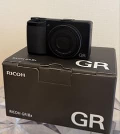 【限定値下げ】RICOH GR IIIx シャッター1,974回 箱・付属品付 RICOH GR IIIx シャッター1,974回 箱・保証書・付属品付 - メルカリ