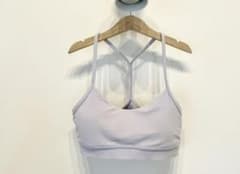 ルルレモン　flowYブラ S ヨガウェア lululemonのサムネイル