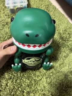 JURASSIC WORLD 恐竜型ケース ゴミ箱のサムネイル