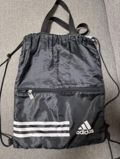 adidas ナップサックのサムネイル