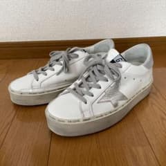【GOLDEN GOOSE】スニーカー　HI STAR WHITE 36のサムネイル