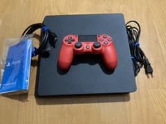 PlayStation®4 ジェット・ブラック 500GB CUH-2000A…のサムネイル