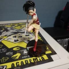 僕のヒーローアカデミア 八百万百 フィギュアのサムネイル
