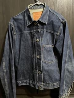 LEVI’Sのサムネイル
