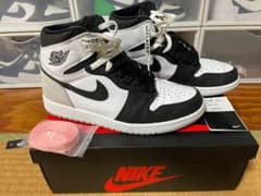 Nike Air Jordan 1 High OG Bleached Coralのサムネイル