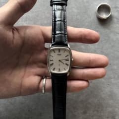 80s Vintage Seiko 腕時計 タンク ローマン文字盤 1989年製 80s Vintage Seiko 腕時計 タンク ローマン文字盤 1989年製 - メルカリ