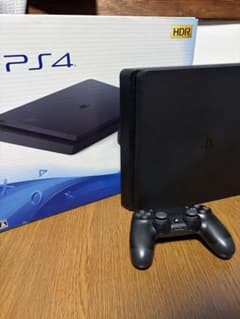 PlayStation 4 本体 CUH-2100A B01 500GBのサムネイル