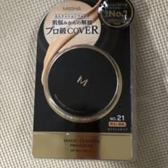ミシャ　クッションファンデーションのサムネイル