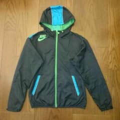 kazkin様専用。USED☆NIKE ウィンドブレーカーのサムネイル