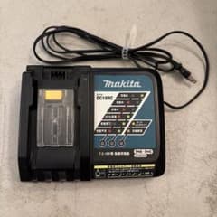 Makita DC18RC 充電器のサムネイル