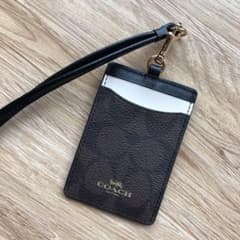 COACH  IDケース、定期入れ、社員証入れのサムネイル
