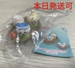 映画ちいかわ デスクトップフィギュア 小物入れ ちいかわ＆ハチワレ＆うさぎのサムネイル