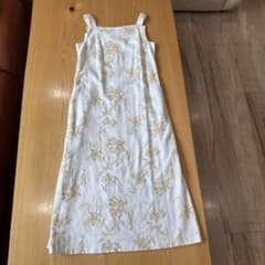 TABASA花柄刺繍 ロングワンピース ホワイト ノースリーブ新品 TABASA花柄刺繍 ロングワンピース ホワイト ノースリーブ新品 - メルカリ
