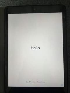 「最終値下げ」iPad 第8世代 128GB スペースグレー WiFiモデルのサムネイル