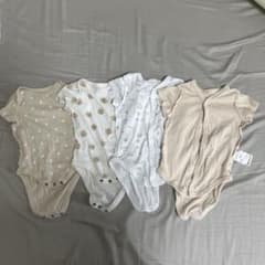 Baby Gap ボディスーツ 4枚セットのサムネイル
