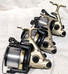 ダイワエンブレムS5500T&4500T×2台遠投カゴ釣り専用リール3台 ダイワエンブレムS5500T&4500T×2台遠投カゴ釣り専用リール3台 - メルカリ