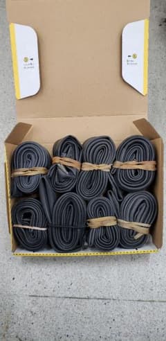 自転車用中古廃チューブ8本トレーニング荷造り家庭菜園等20～２7インチジャンク品のサムネイル