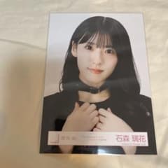 Thumbnail of 石森璃花　The growing up train ジャケット　衣装 ヨリ　櫻坂