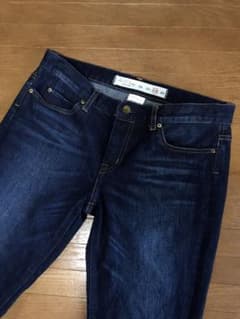 【美品】Spick and Span テーパード デニムのサムネイル