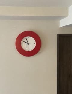 オールドイケア OLD IKEA ポストモダン 赤 掛け時計 - メルカリ
