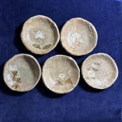 花柄陶器浅皿5枚セット(値下げ中)のサムネイル