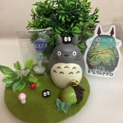 My Neighbor Totoro Finger Puppets + Bus Stop + Mini Figures - Decorative Items for Interior Decor, Gardening, etc.