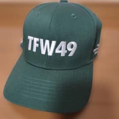 美品】TFW49 グリーン キャップ - メルカリ