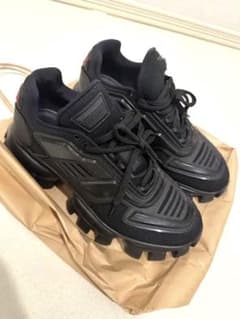 PRADA クラウドバストサンダー スニーカーのサムネイル