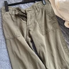brandy Melville オリーブ Sサイズのサムネイル