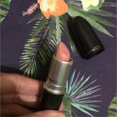 MAC リップスティックのサムネイル