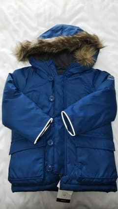 GAP キッズダウンジャケット100㎝未使用のサムネイル