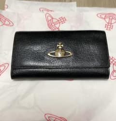 【9月中まで】ヴィヴィアン 長財布【Vivienne Westwood】のサムネイル